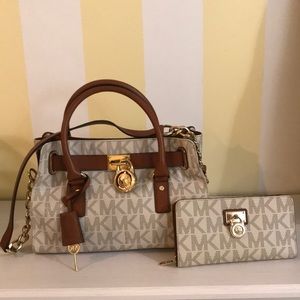 Michael Kors purse and matching wallet